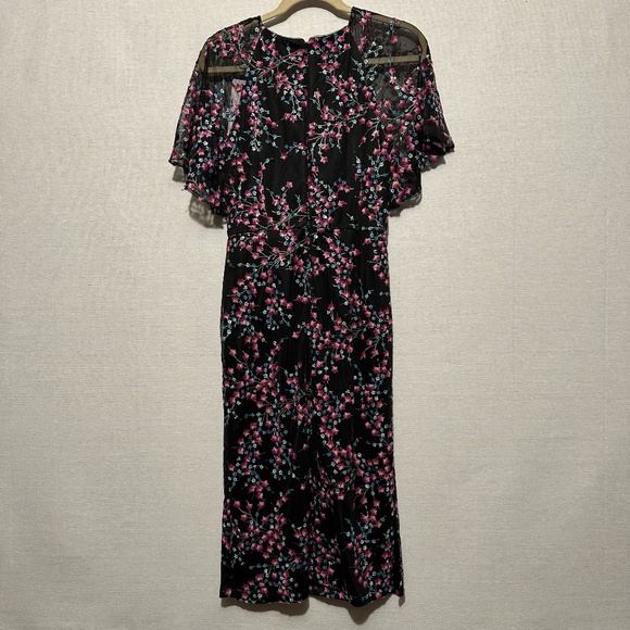 *SAMPLE* JS Collections Floral Sequin Dress - size 6 - Picture 1 of 5